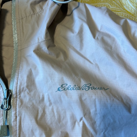 Eddie Bauer rain jacket - Picture 2 of 7